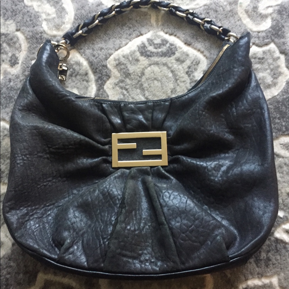 Authentic Fendi Black Leather mia Bag